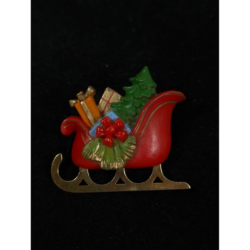 Vintage Hallmark Christmas Sleigh Brooch Plastic Holiday‎ Pin Red Green